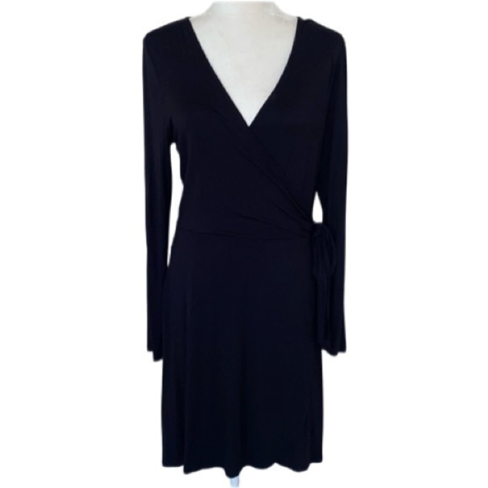 Express Women’s Front Wrap Black Rayon Spandex Knee Length Dress Medium NWT